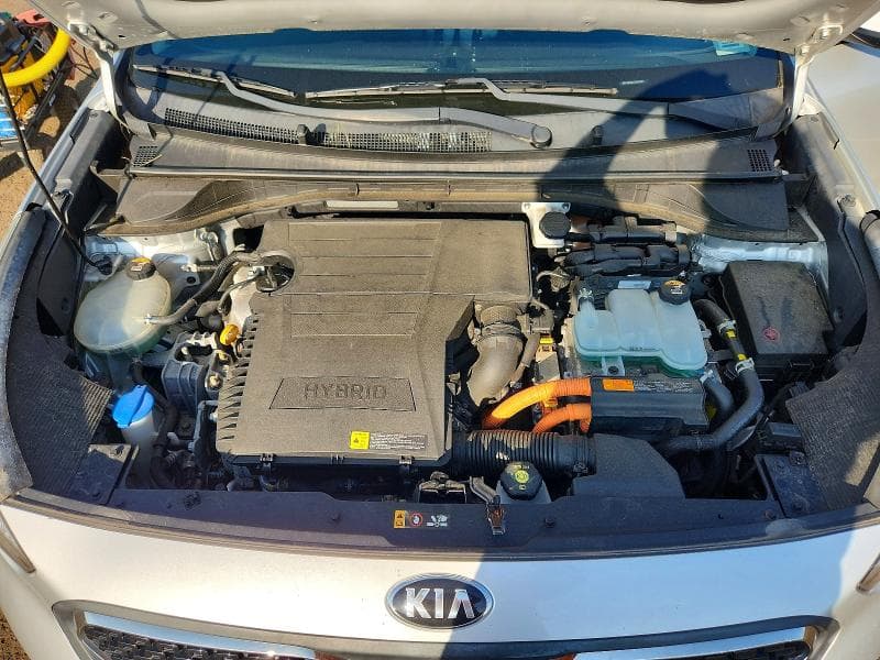 2017 KIA NIRO FE 11