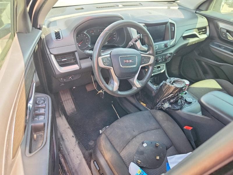 2023 GMC TERRAIN SLE 8