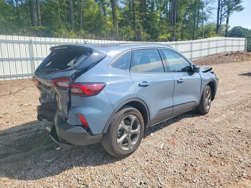 2026 FORD ESCAPE ST LINE 3