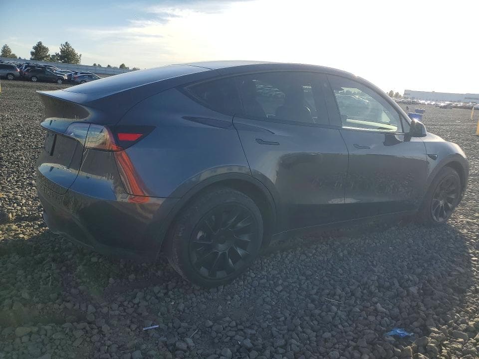 2022 TESLA MODEL Y 3