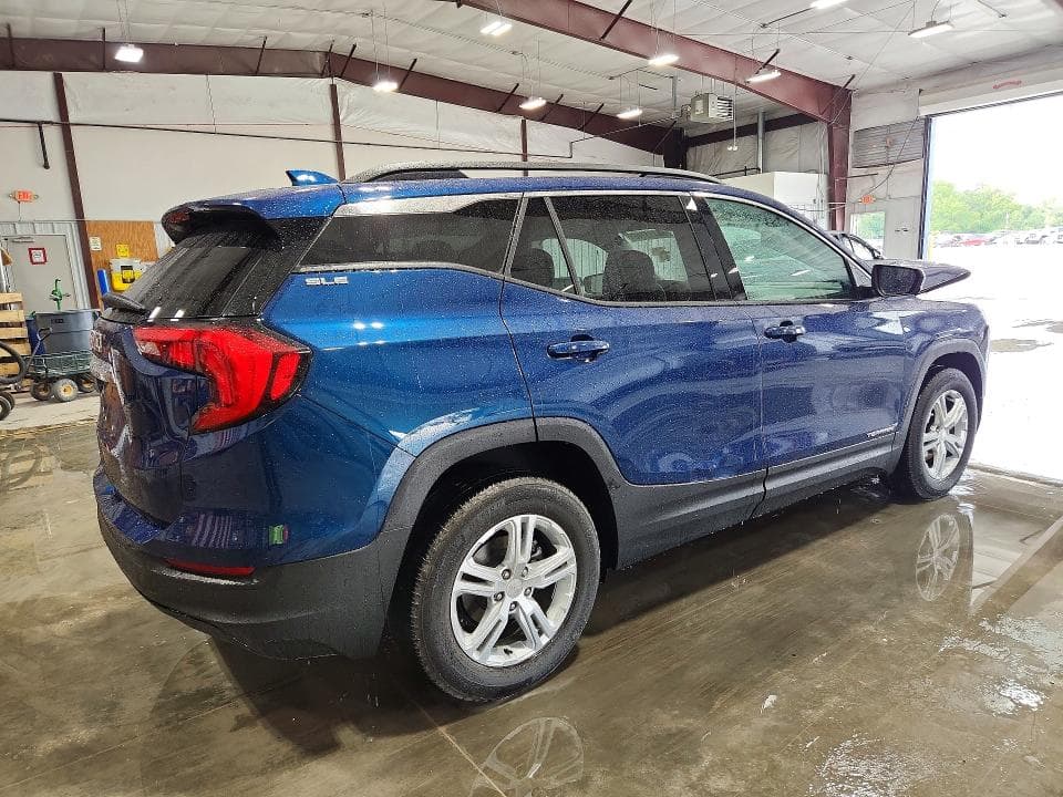 2020 GMC TERRAIN SLE 3