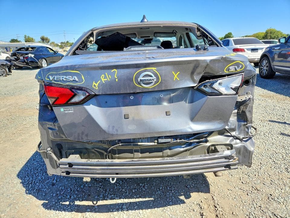 2022 NISSAN VERSA SV 6