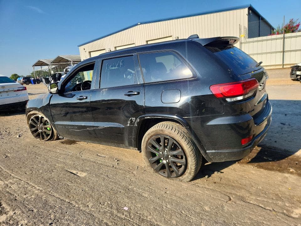 2017 JEEP GRAND CHEROKEE LAREDO 2