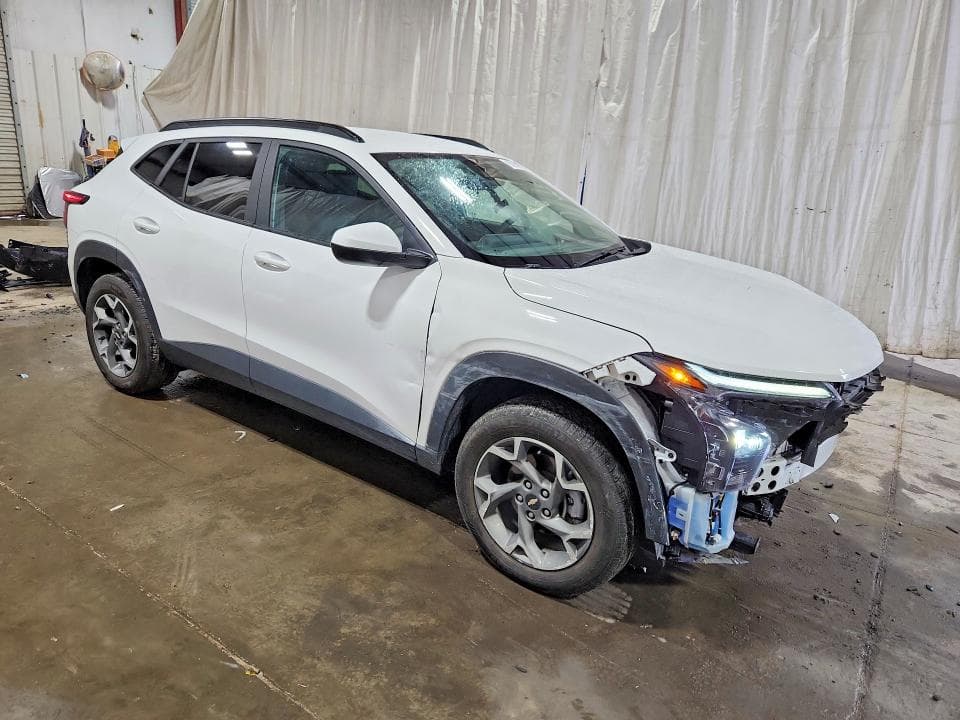 2025 CHEVROLET TRAX 1LT 4