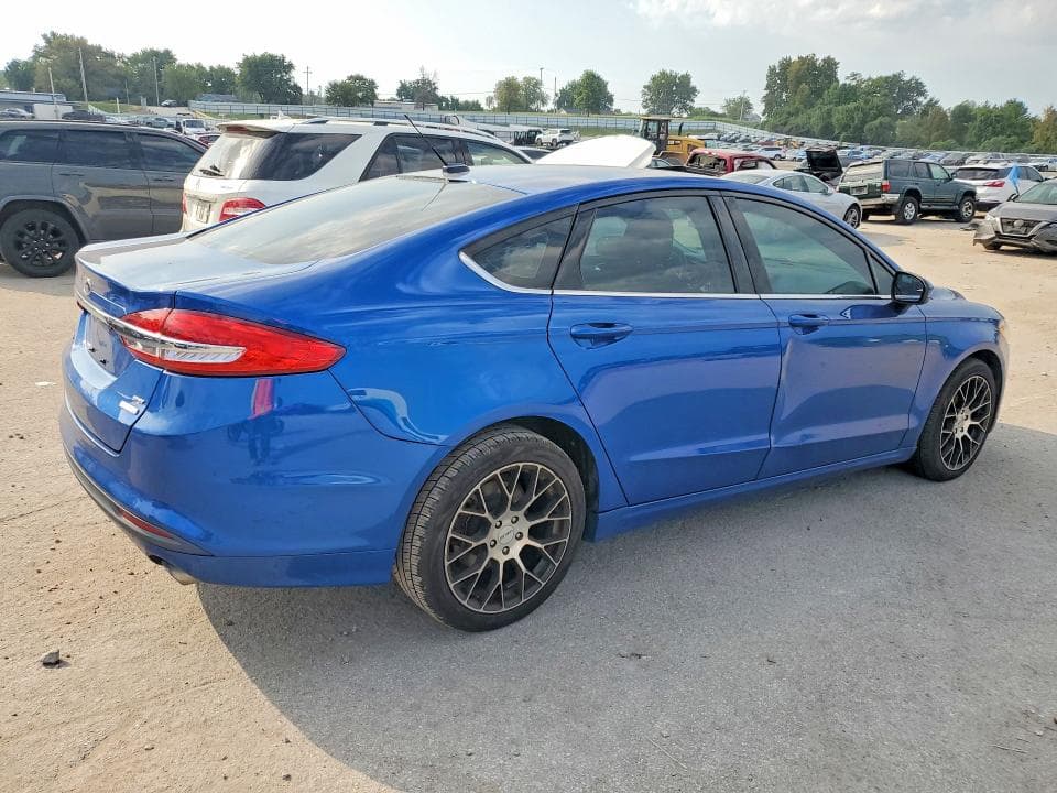 2017 FORD FUSION SE 3