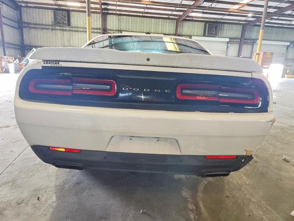 2018 DODGE CHALLENGER SXT 6