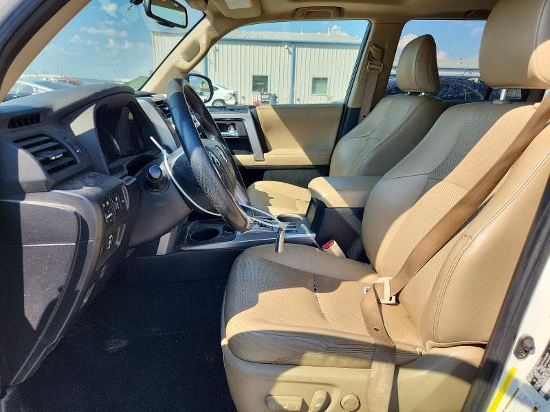2017 TOYOTA 4RUNNER LIMITED 7