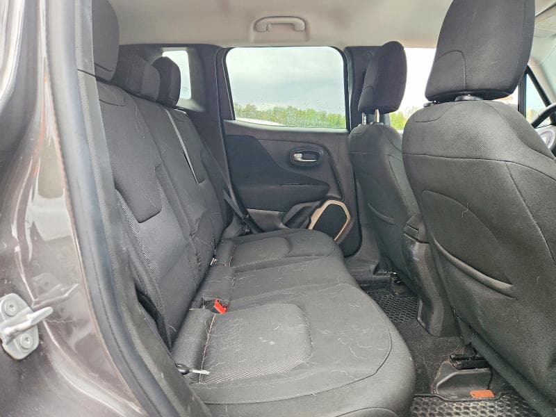 2017 JEEP RENEGADE LATITUDE 11