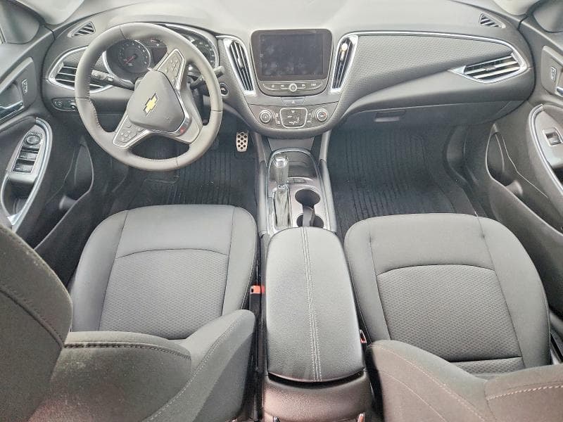 2017 CHEVROLET MALIBU LT 8
