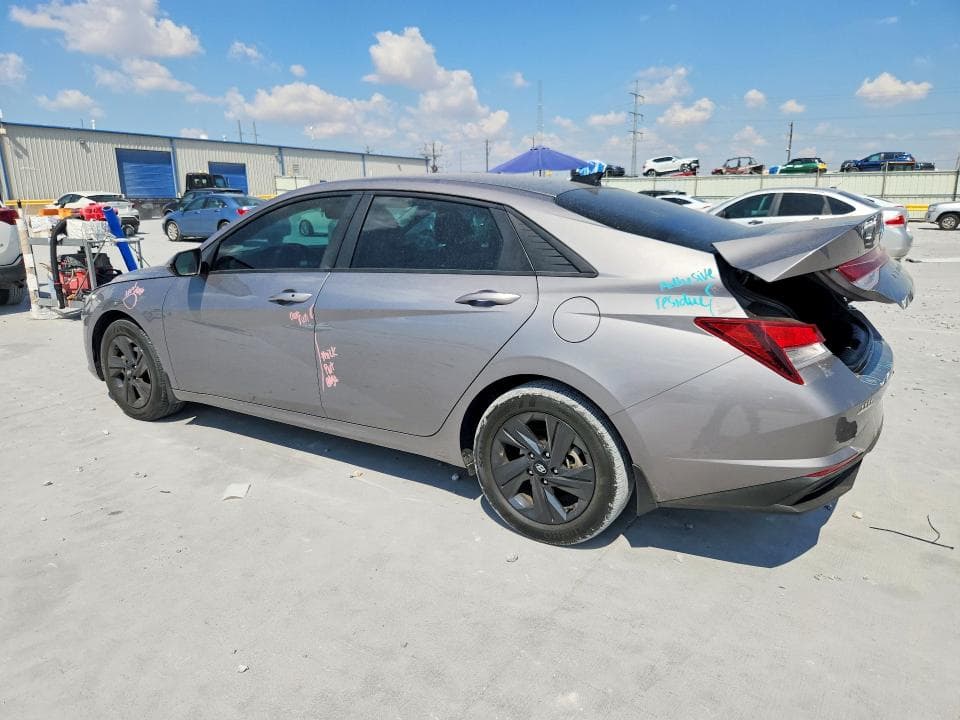 2023 HYUNDAI ELANTRA SEL 2