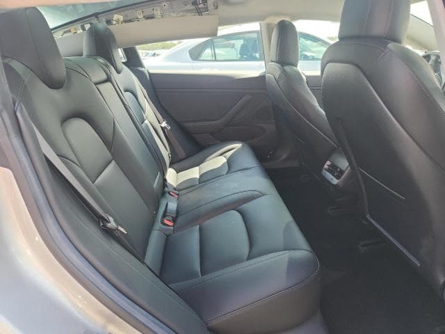 2018 TESLA MODEL 3 10