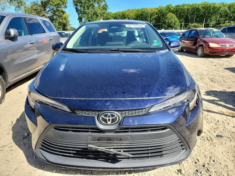 2026 TOYOTA COROLLA LE 5