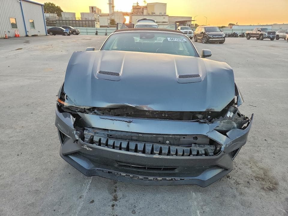 2021 FORD MUSTANG 5
