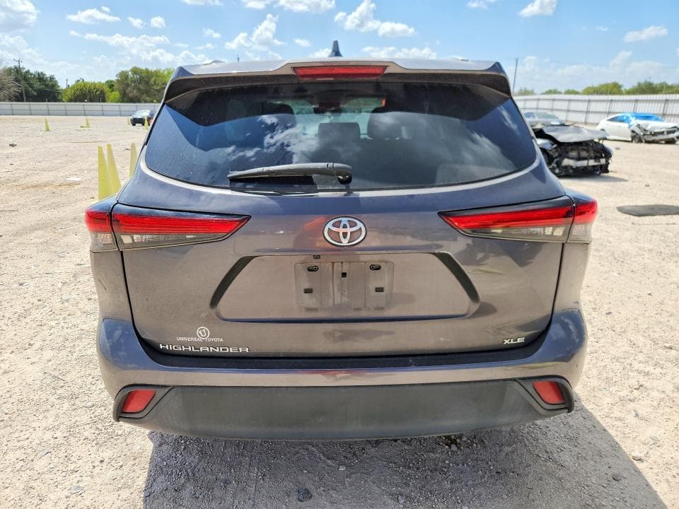 2023 TOYOTA HIGHLANDER XLE 6