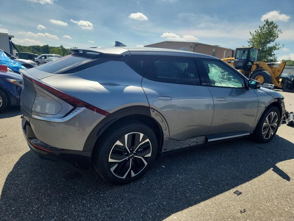 2024 KIA EV6 WIND 3