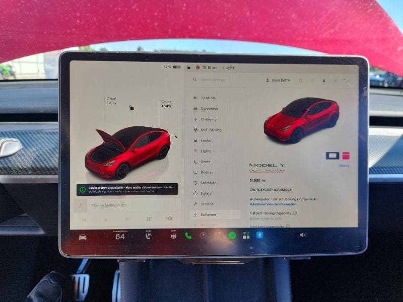 2025 TESLA MODEL Y 9
