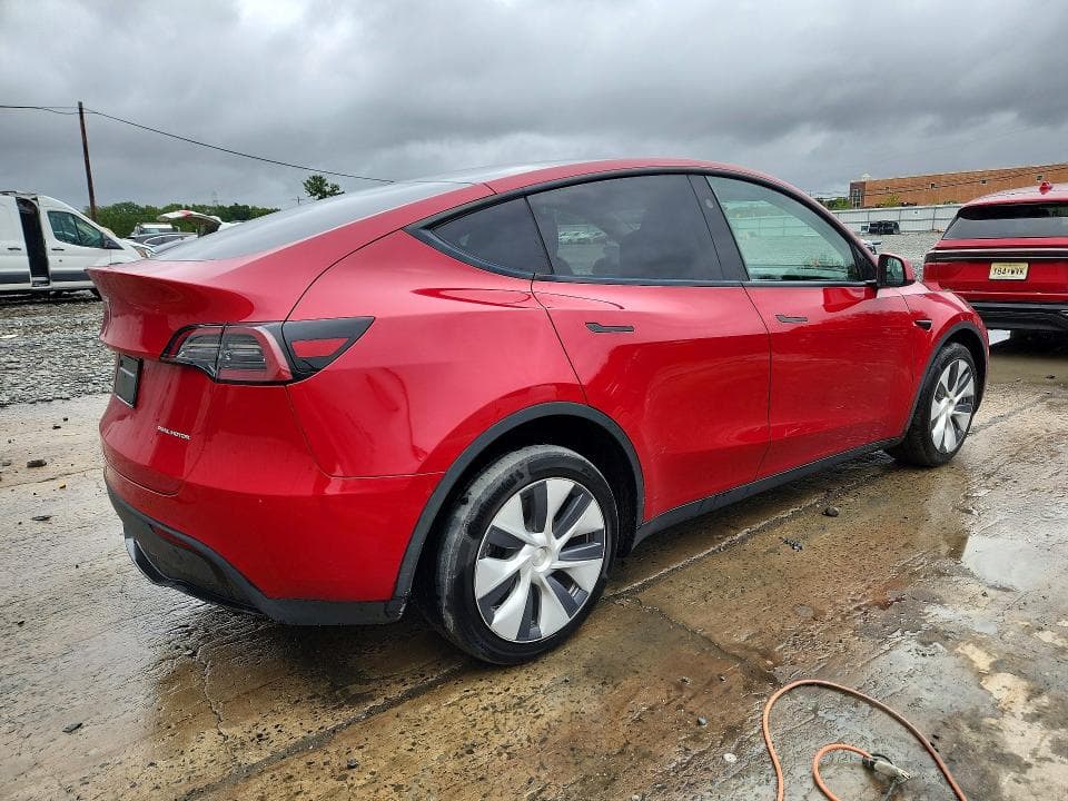 2023 TESLA MODEL Y 3
