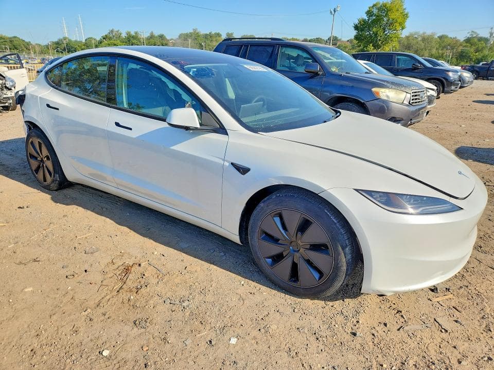 2025 TESLA MODEL 3 4
