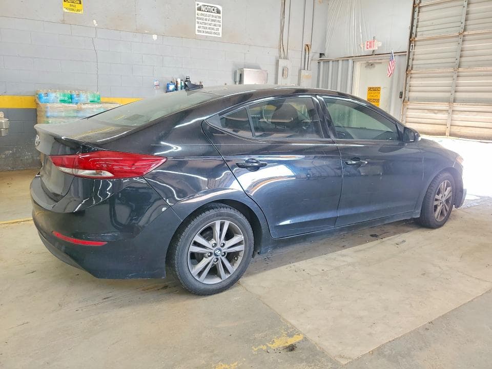 2017 HYUNDAI ELANTRA SE 3