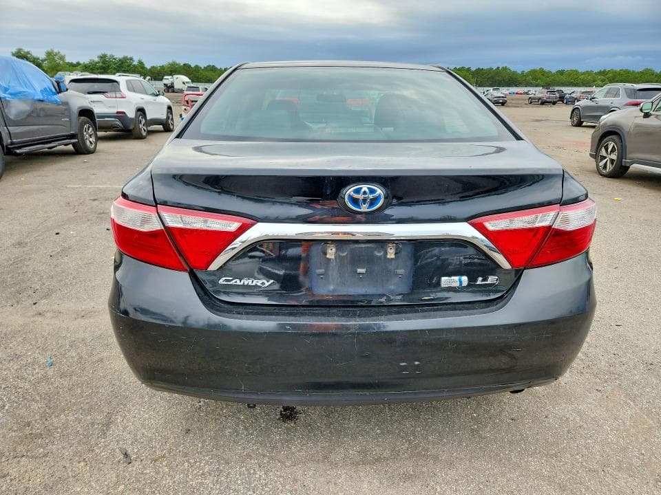 2017 TOYOTA CAMRY HYBRID LE 6