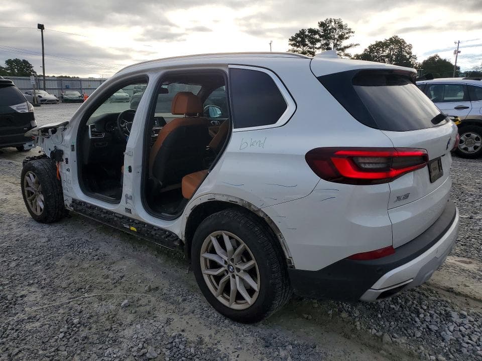 2021 BMW X5 XDRIVE45E 2