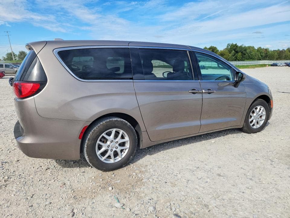 2017 CHRYSLER PACIFICA TOURING 3