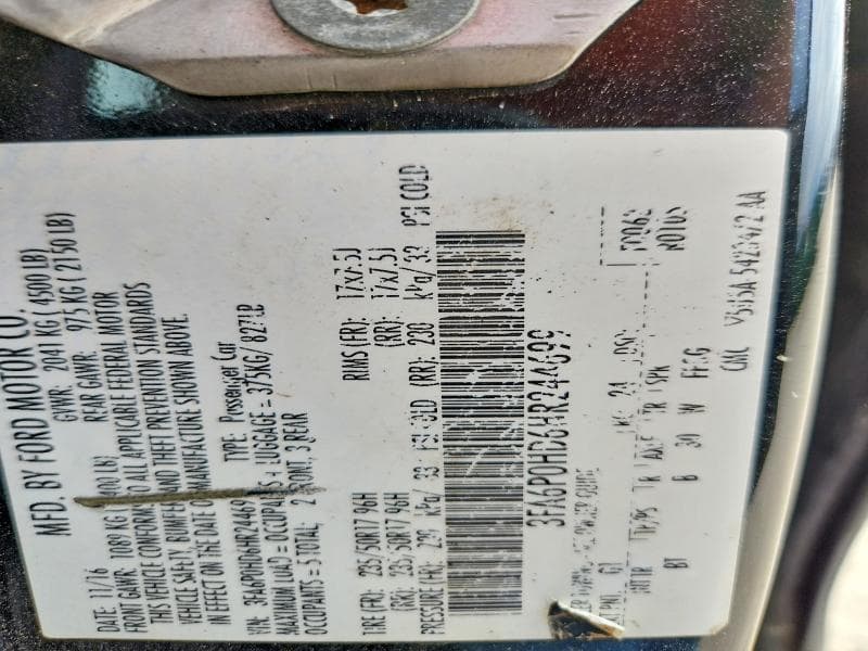 2017 FORD FUSION SE 12