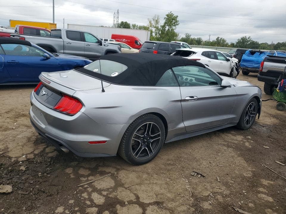 2020 FORD MUSTANG 3