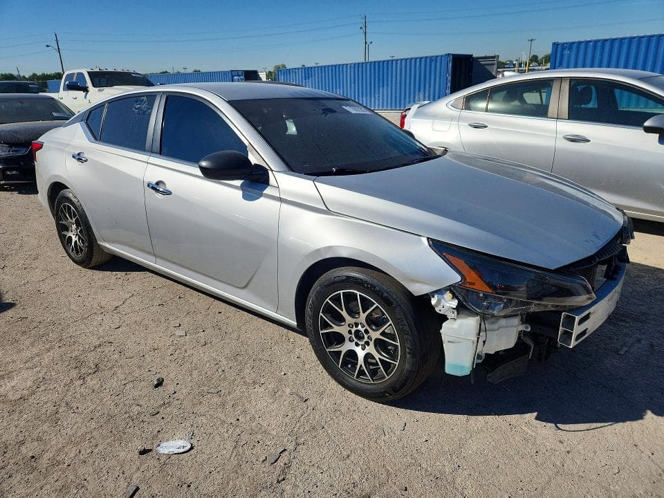 2024 NISSAN ALTIMA S 4