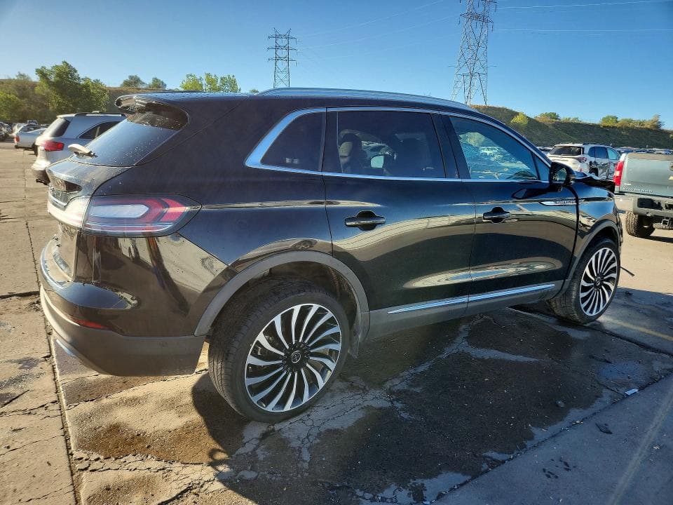 2022 LINCOLN NAUTILUS BLACK LABEL 3
