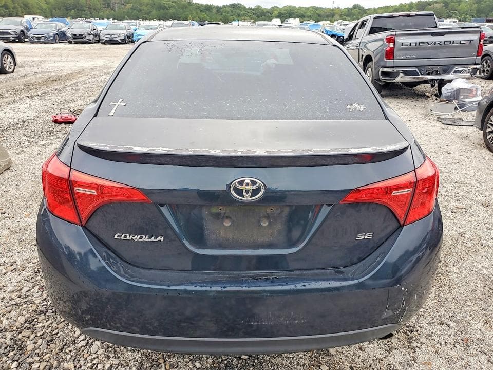 2018 TOYOTA COROLLA SE 6