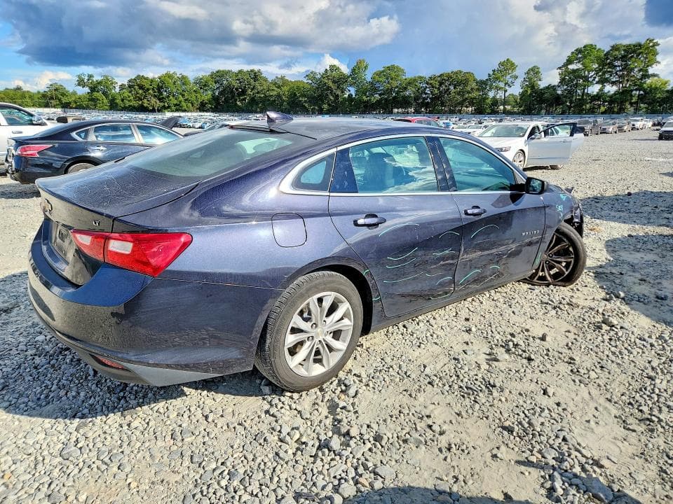 2023 CHEVROLET MALIBU LT 3