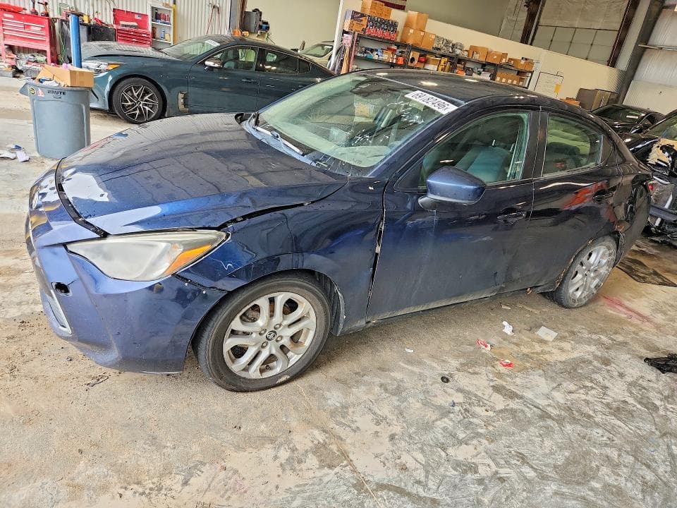 2017 TOYOTA YARIS IA BASE