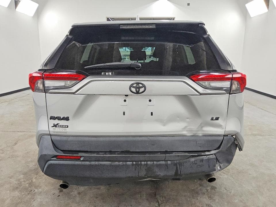 2021 TOYOTA RAV4 LE 6