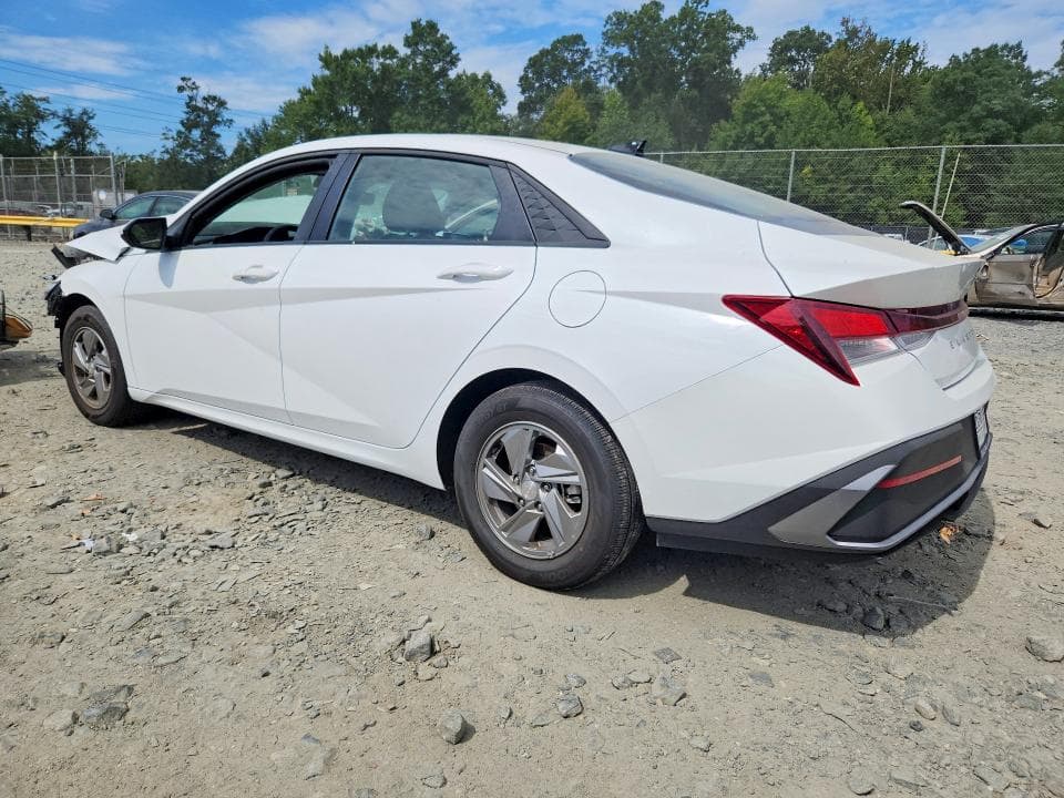 2026 HYUNDAI ELANTRA SE 2