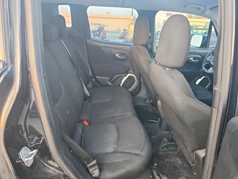 2018 JEEP RENEGADE SPORT 11