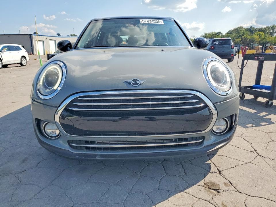 2019 MINI COOPER CLUBMAN 5