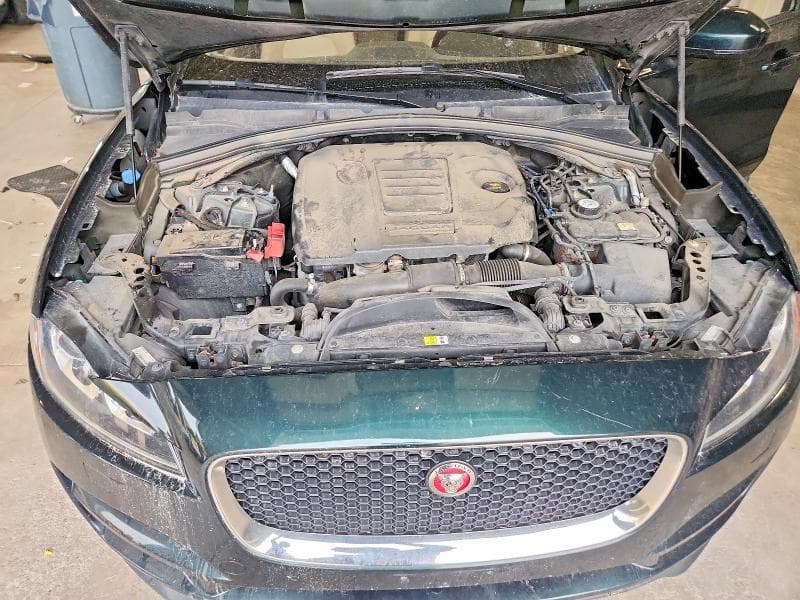 2018 JAGUAR F-PACE PREMIUM 12