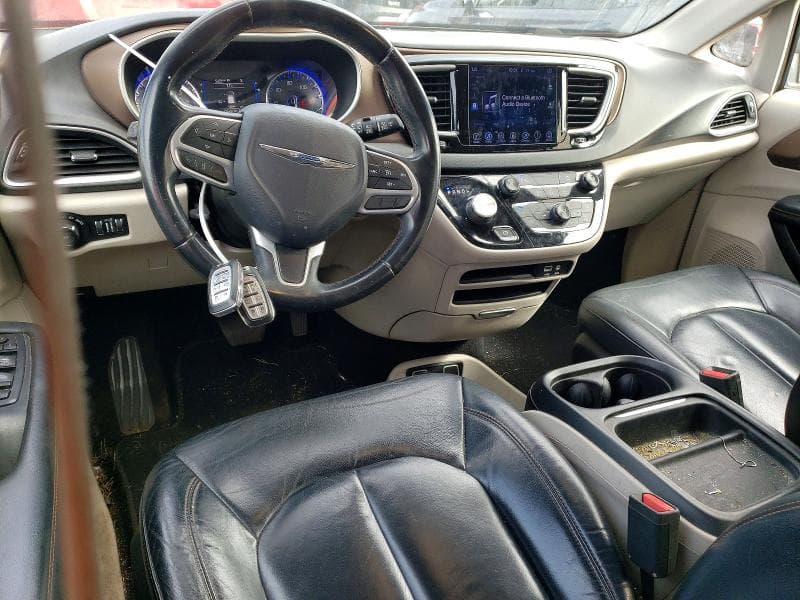 2017 CHRYSLER PACIFICA TOURING L 8