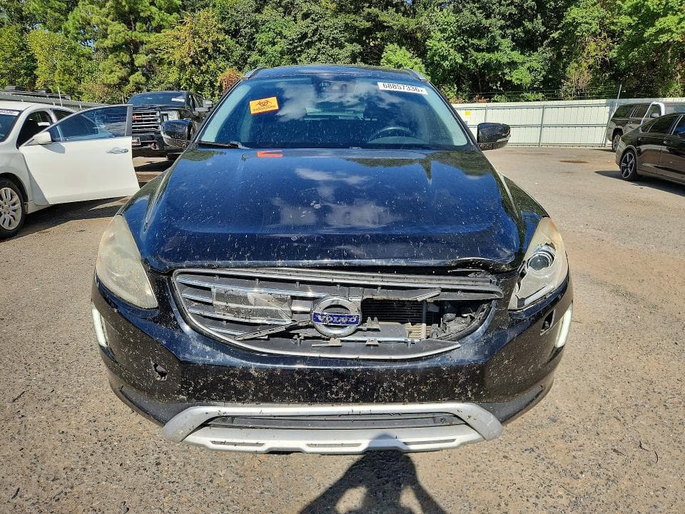 2017 VOLVO XC60 T6 DYNAMIC 5