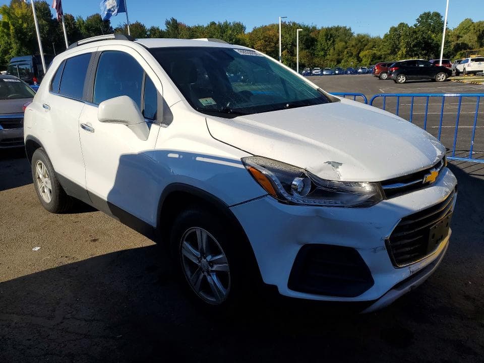 2018 CHEVROLET TRAX 1LT 4