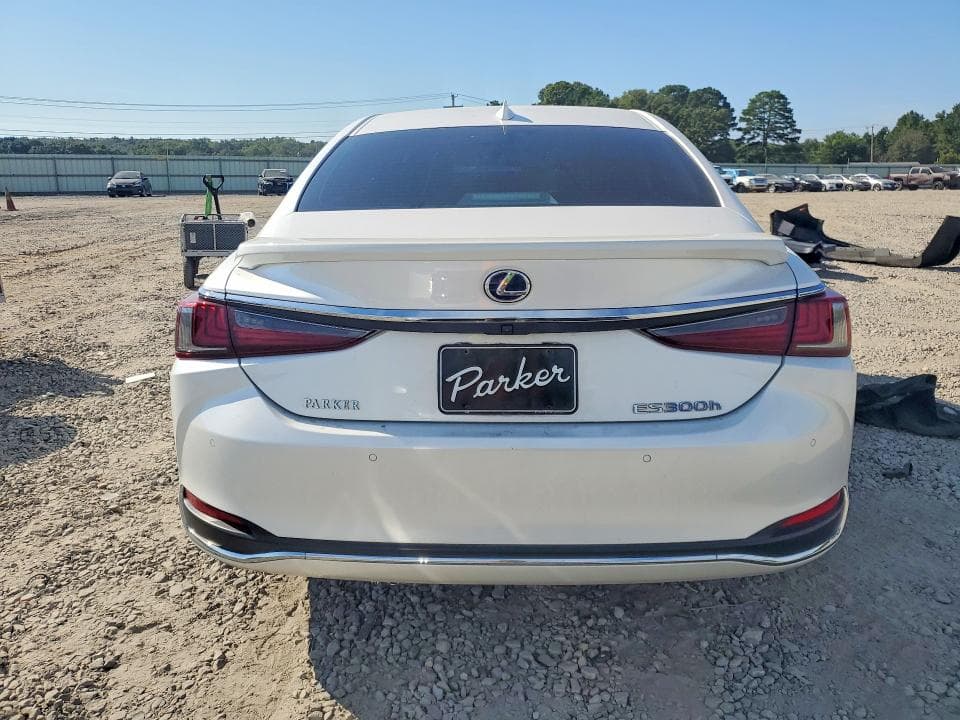 2020 LEXUS ES 6