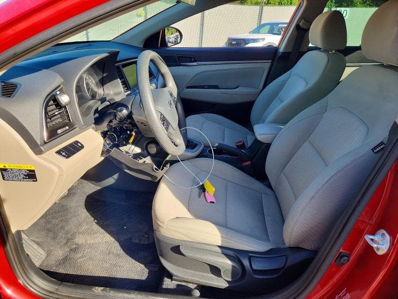 2017 HYUNDAI ELANTRA SE 7