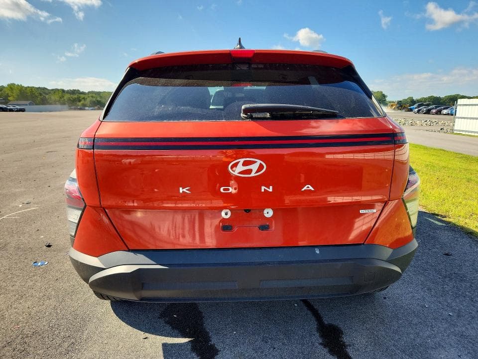 2024 HYUNDAI KONA SEL 6