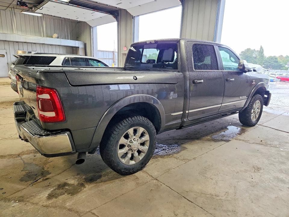 2022 RAM 3500 LIMITED 3