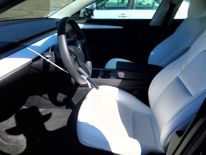 2023 TESLA MODEL 3 7