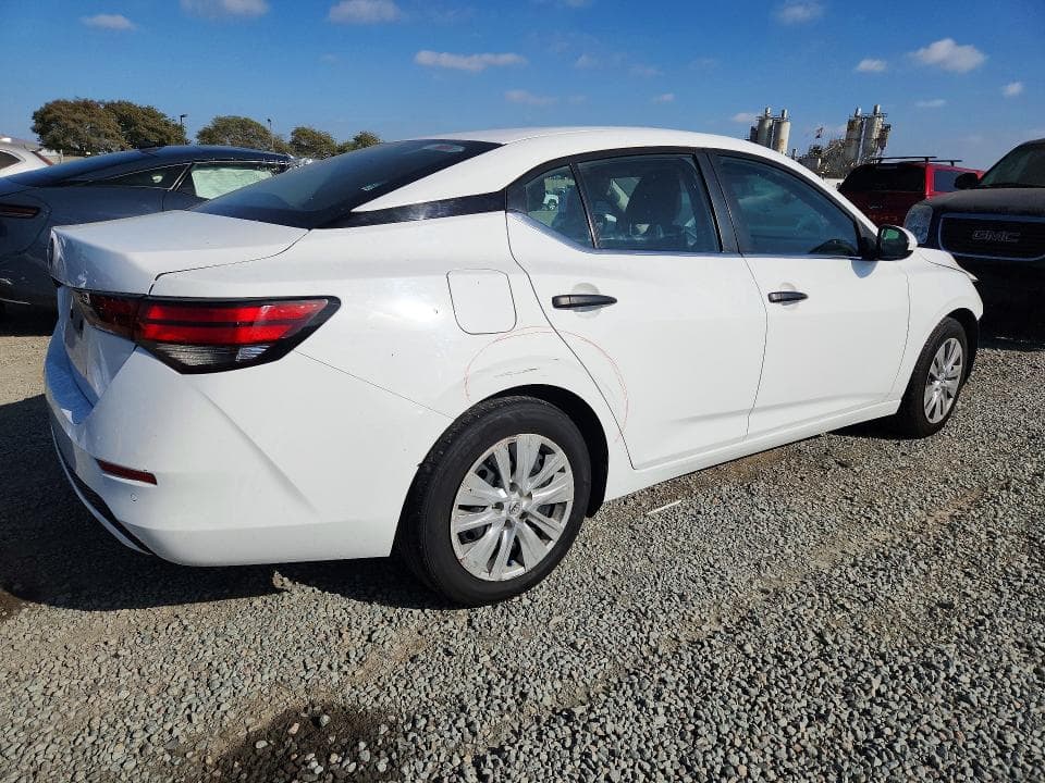 2024 NISSAN SENTRA S 3