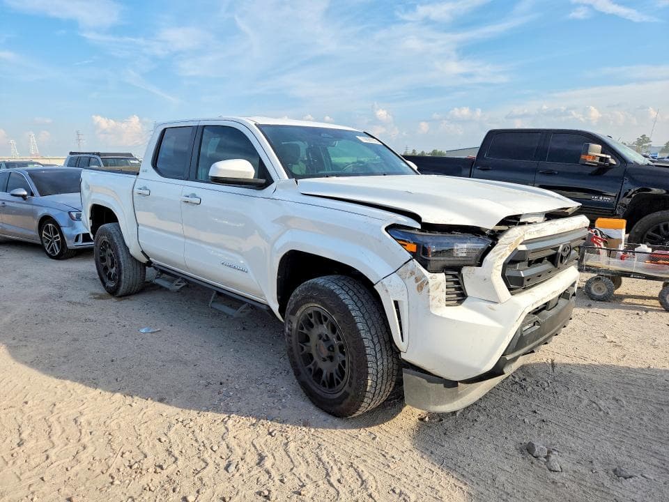 2026 TOYOTA TACOMA SR5 4