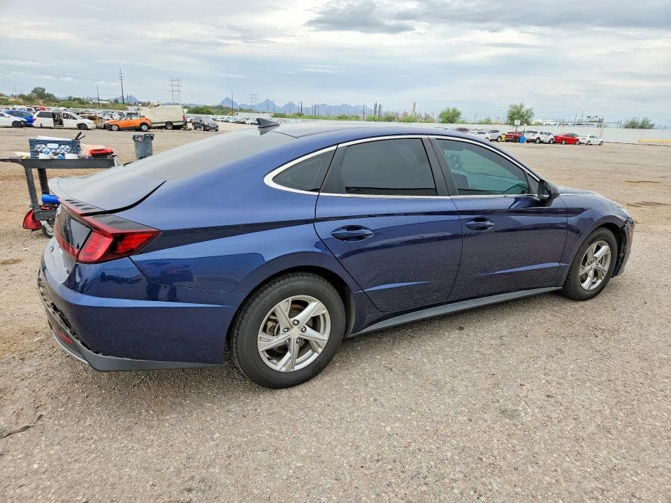 2021 HYUNDAI SONATA SE 3