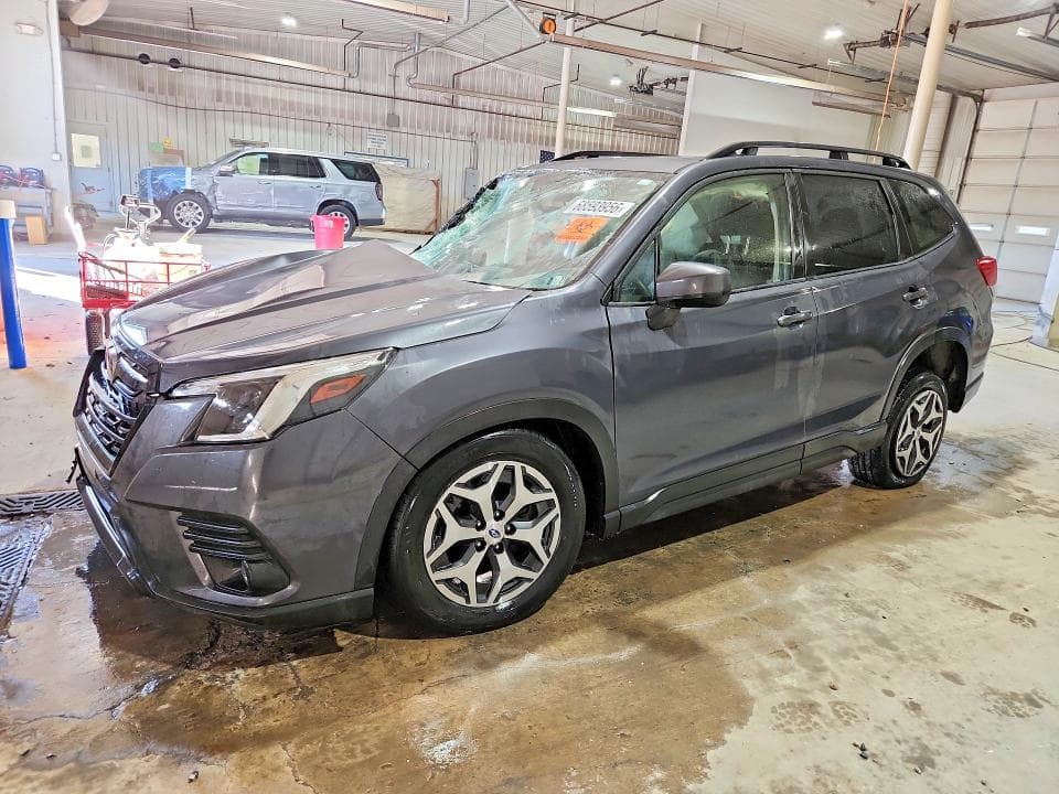 2023 SUBARU FORESTER PREMIUM - 1
